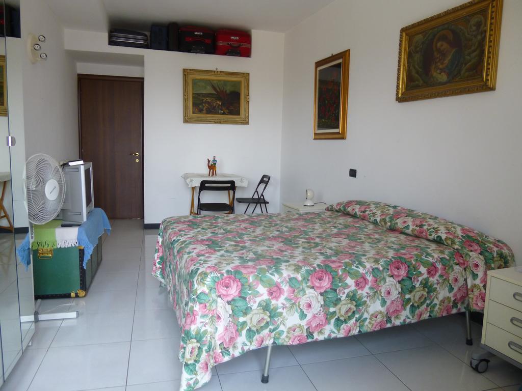 B&B Il Blu Di Genova Δωμάτιο φωτογραφία